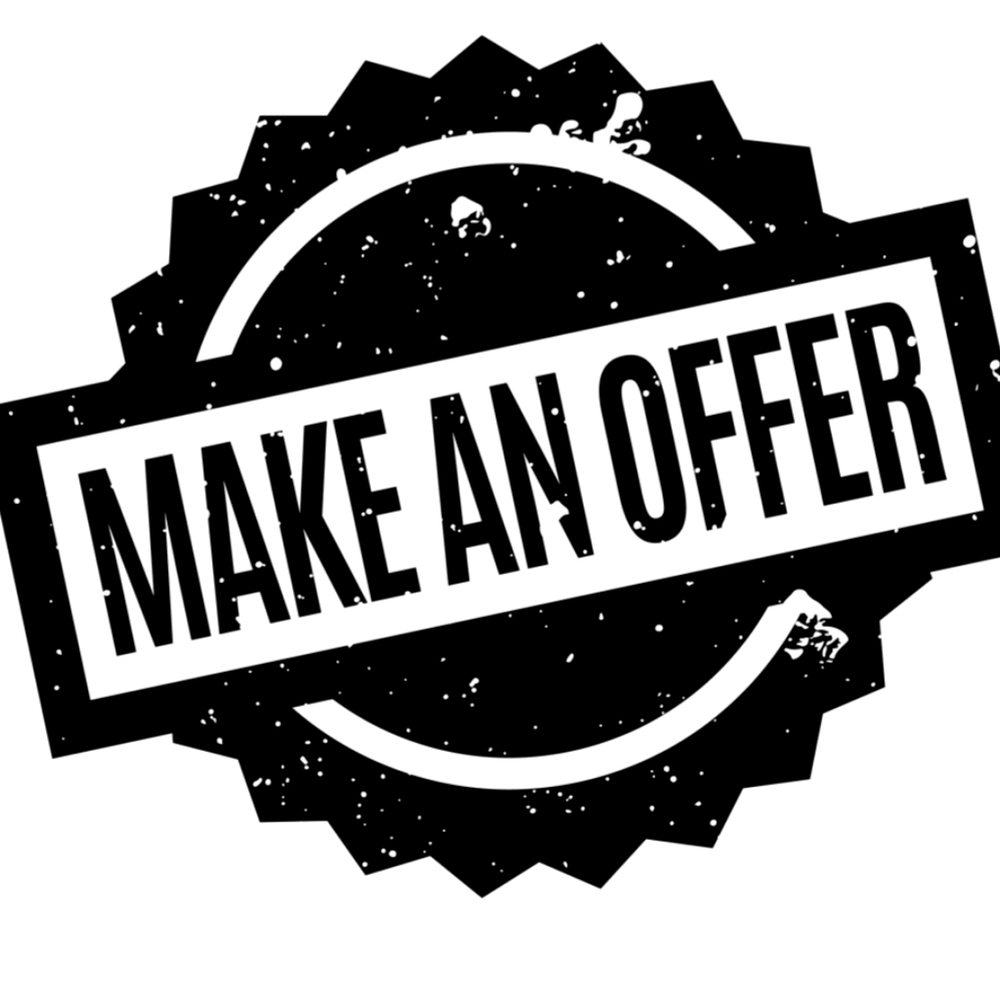 MAKE AN OFFER!🛍